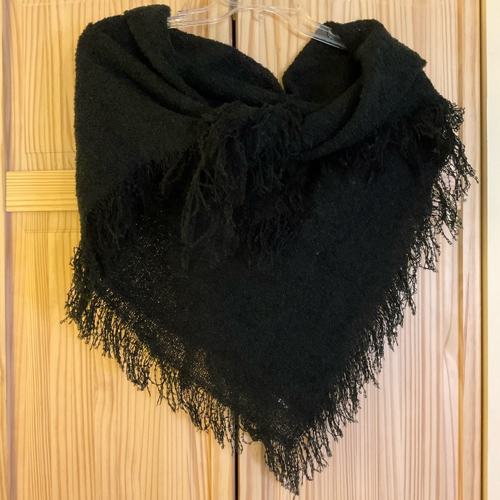 Imparts Elegant Black Fringed Shawl